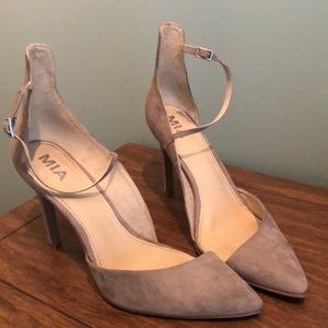 MIA high heels